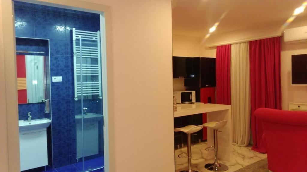 Hotel Lilo Near Airport Tbilisi Bagian luar foto